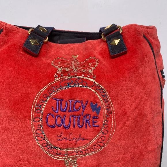 Juicy couture red velvet handbag - Picture 2 of 11